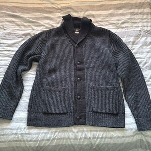 Gorgeous Men’s RRL cardigan. Excellent condition.  XL.